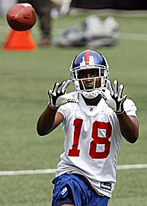 Hakeem Nicks has Giants coaches optimistic he can make a significant contribution this fall. (US Presswire)