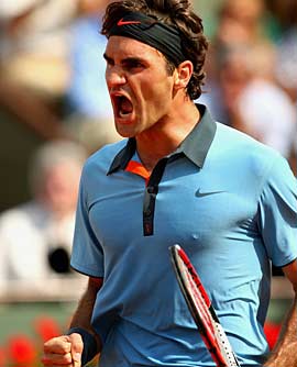 Federer reaches 20th major semi in row